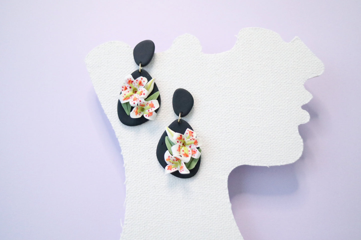 Lilies bouquet earrings