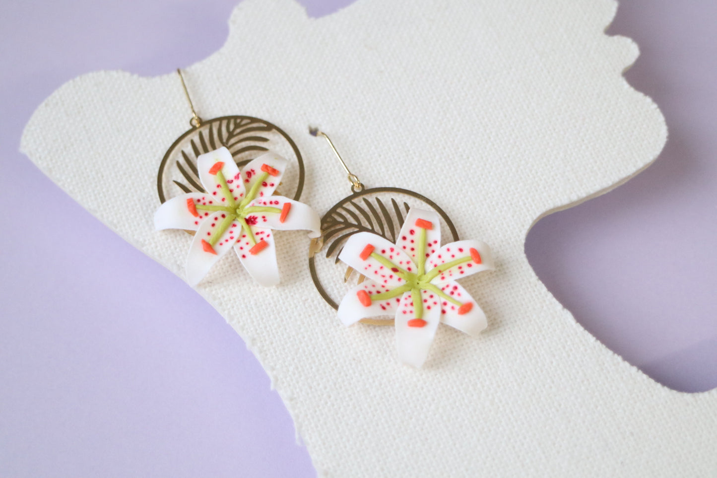 Lilies bouquet earrings