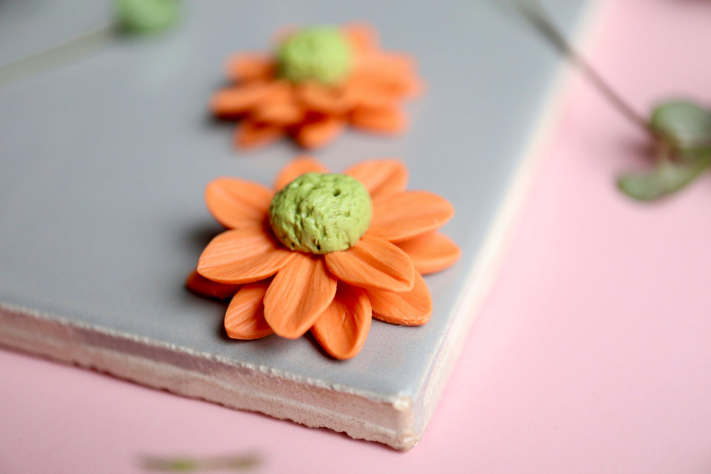 Orange Daisy w/ Glass Dangles