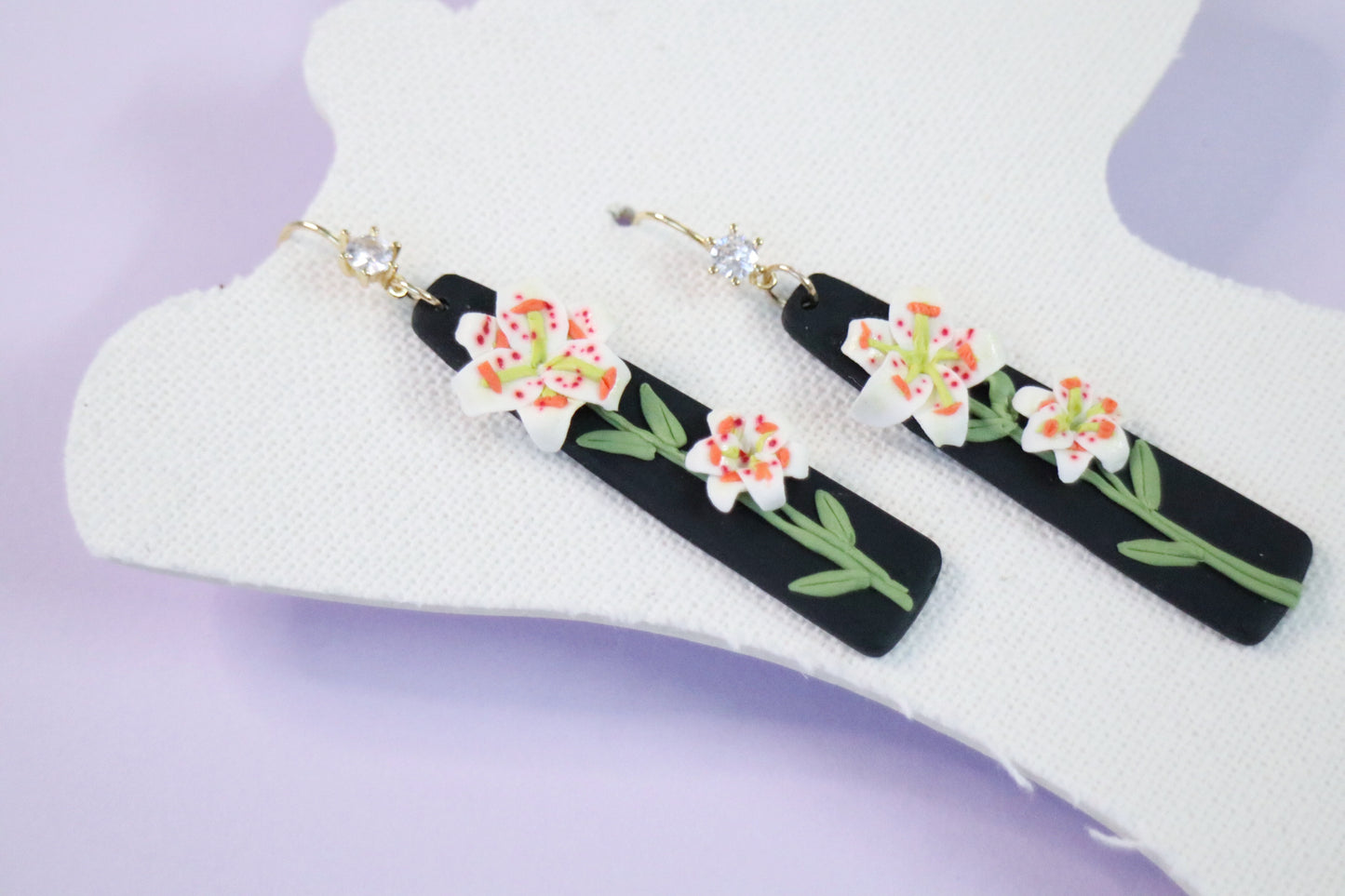 Lilies bouquet earrings