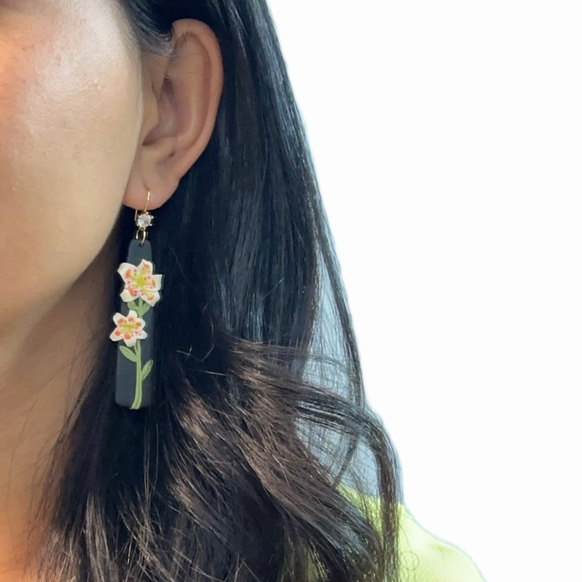 Lilies bouquet earrings