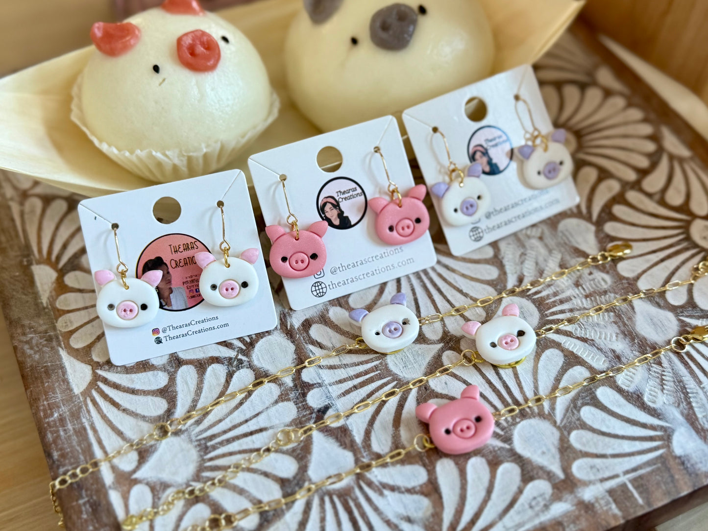 Pig 🐷 earrings and bracelets