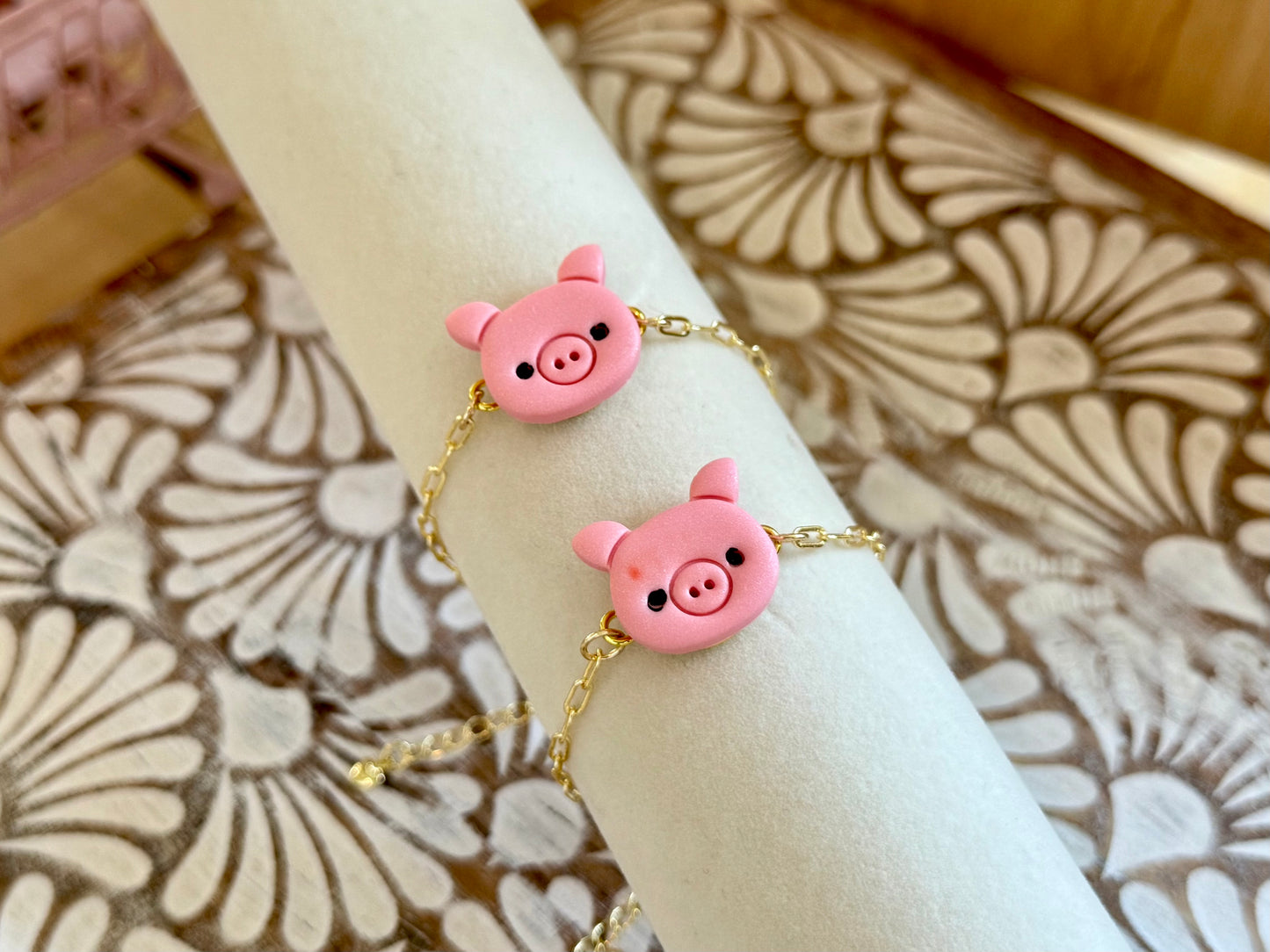 Pig 🐷 earrings and bracelets