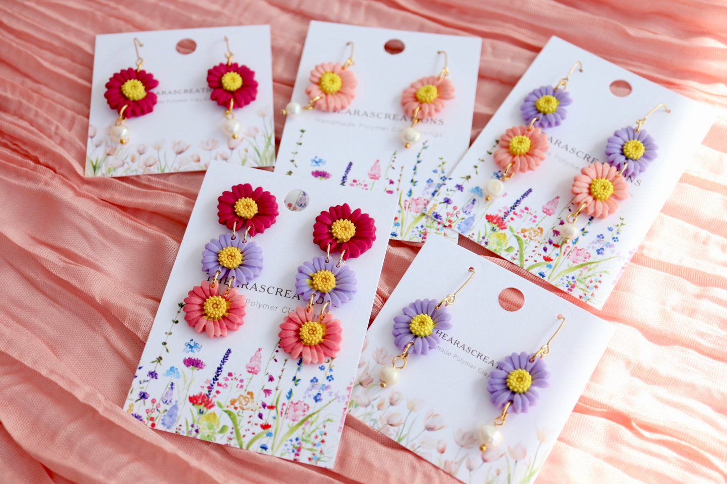 Daisy w/ Pearls Hooks