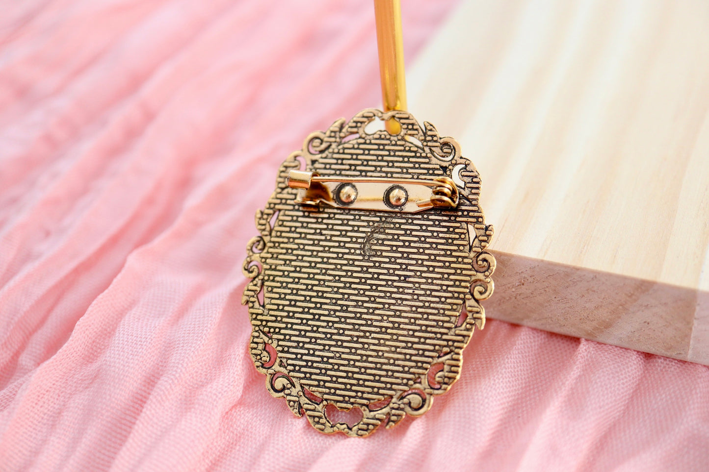 Lemon Brooch Pin -Antique Gold
