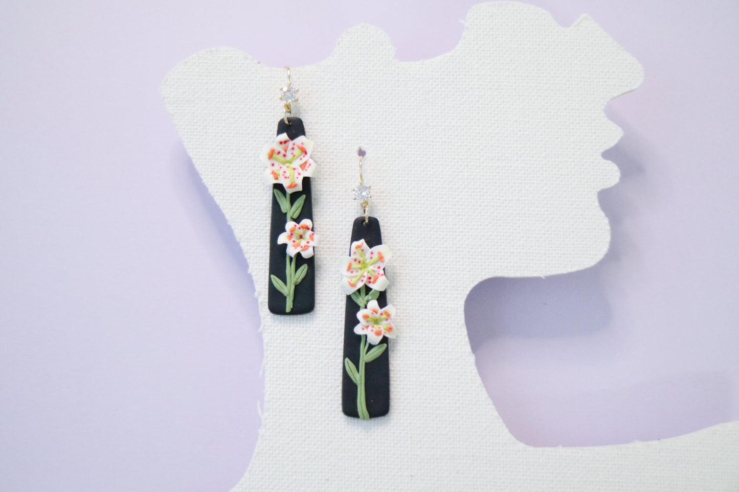 Lilies bouquet earrings