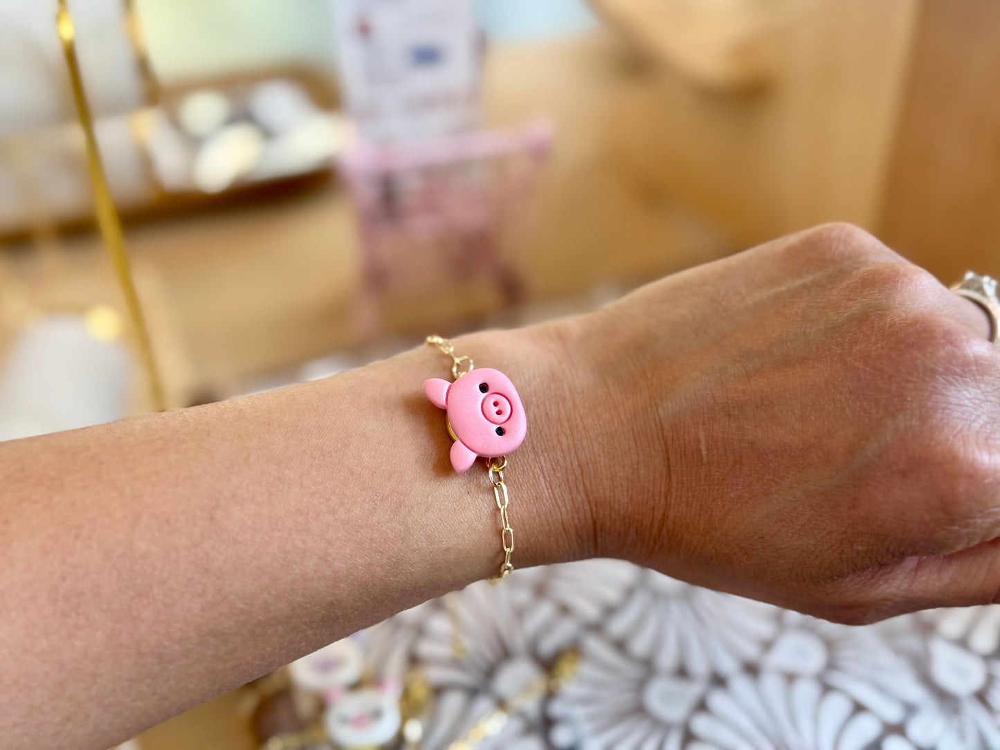 Pig 🐷 earrings and bracelets
