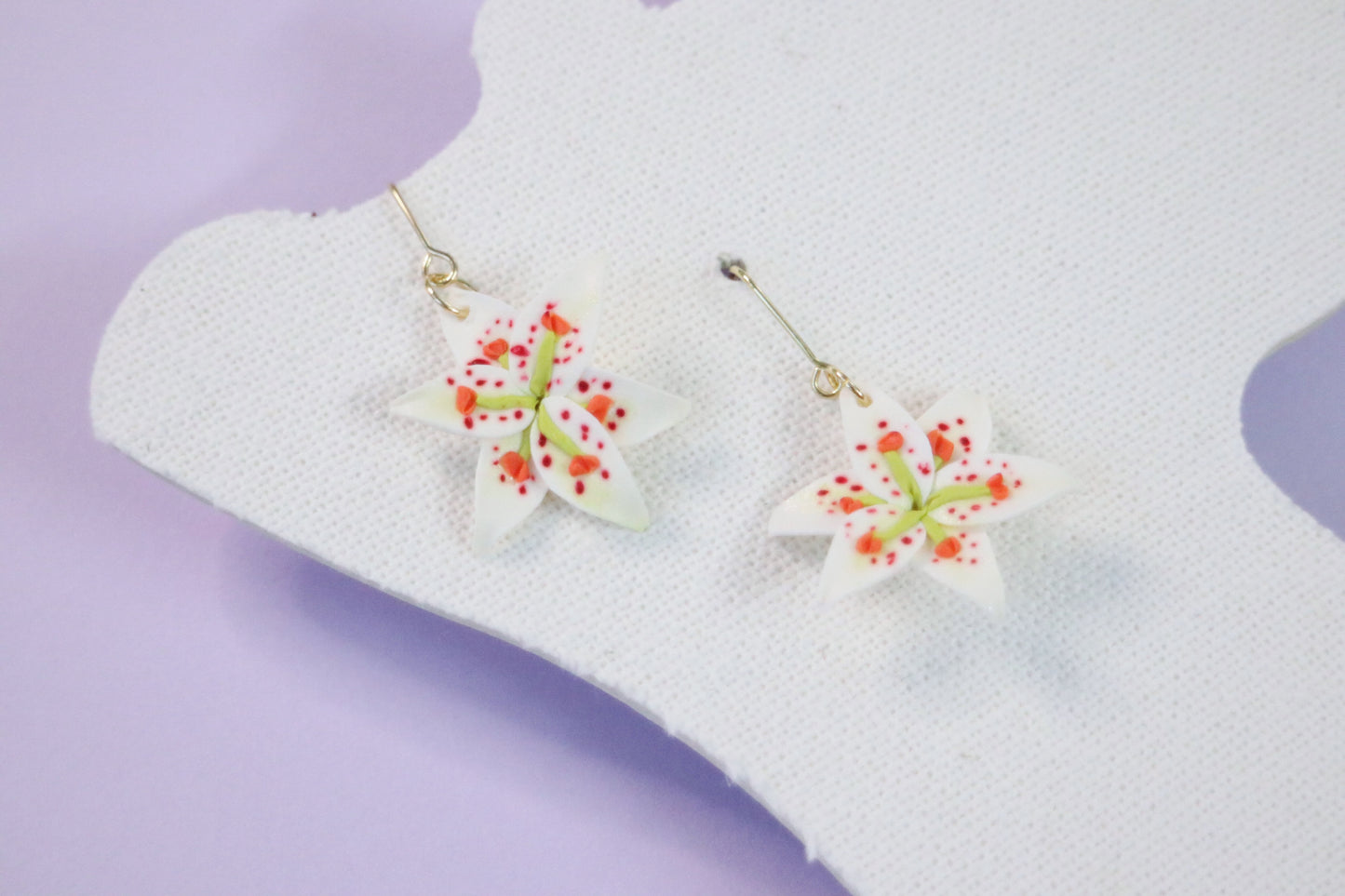 Lilies bouquet earrings