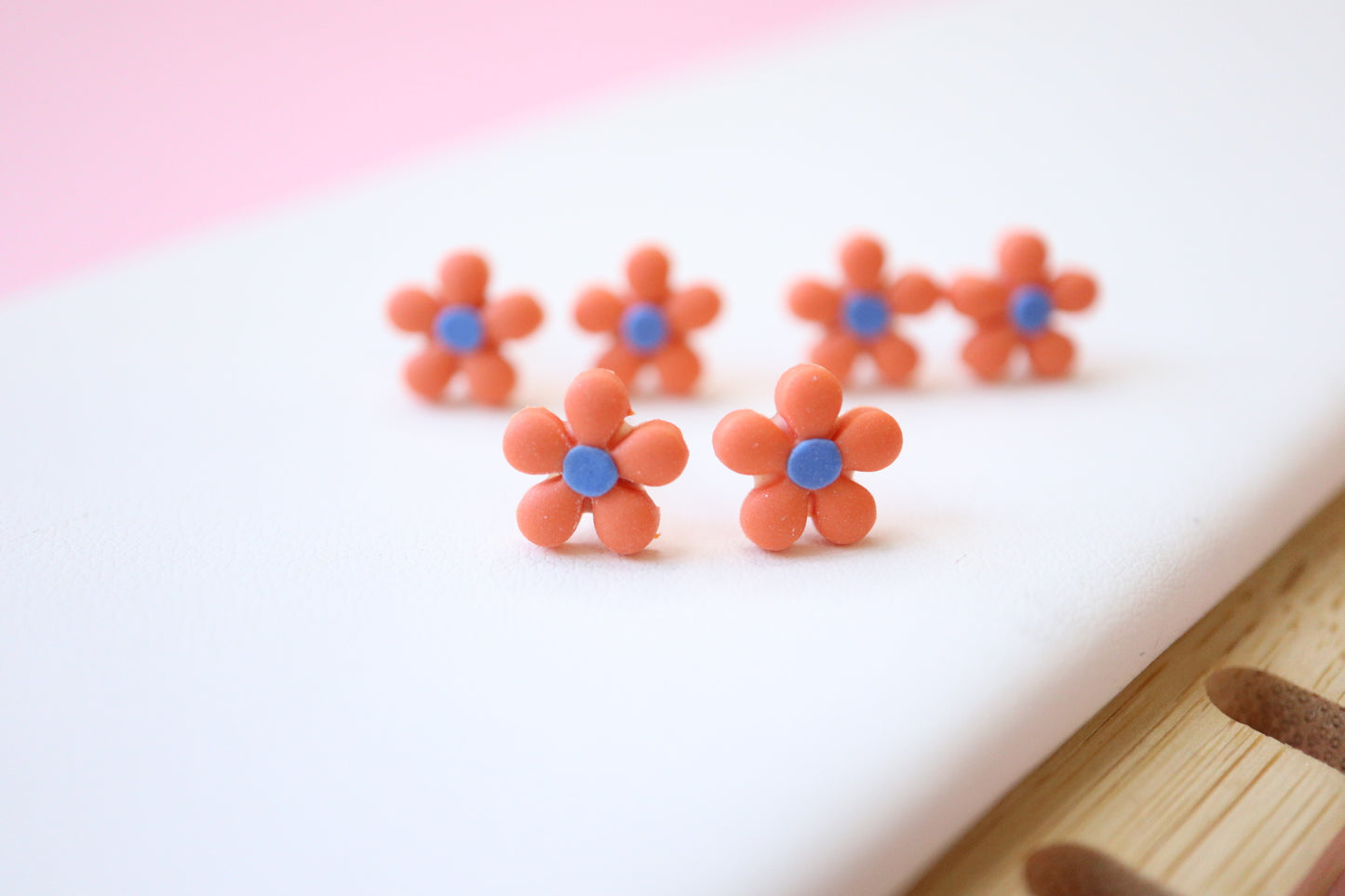 Mini Daisy 🌼 Studs