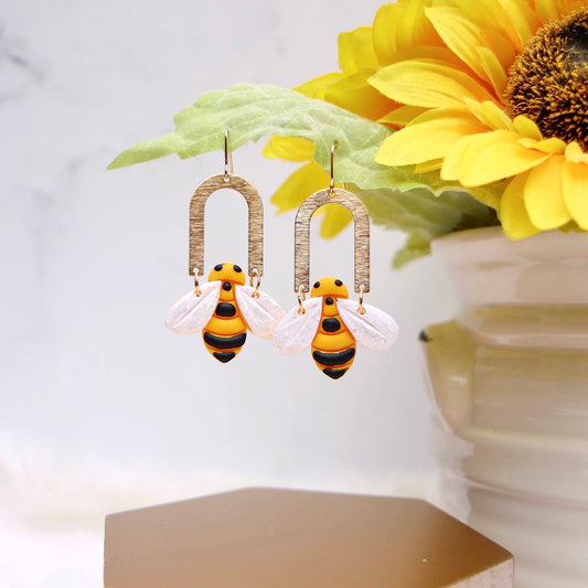 Large 🐝 Bee Arches.