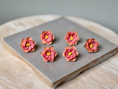 Flower studs