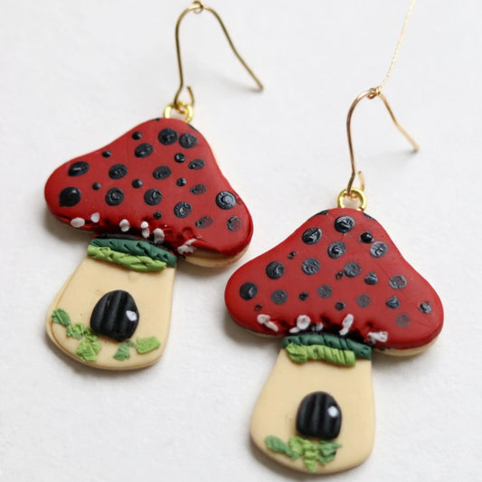 Amanita Red Mushroom |Night|Medium