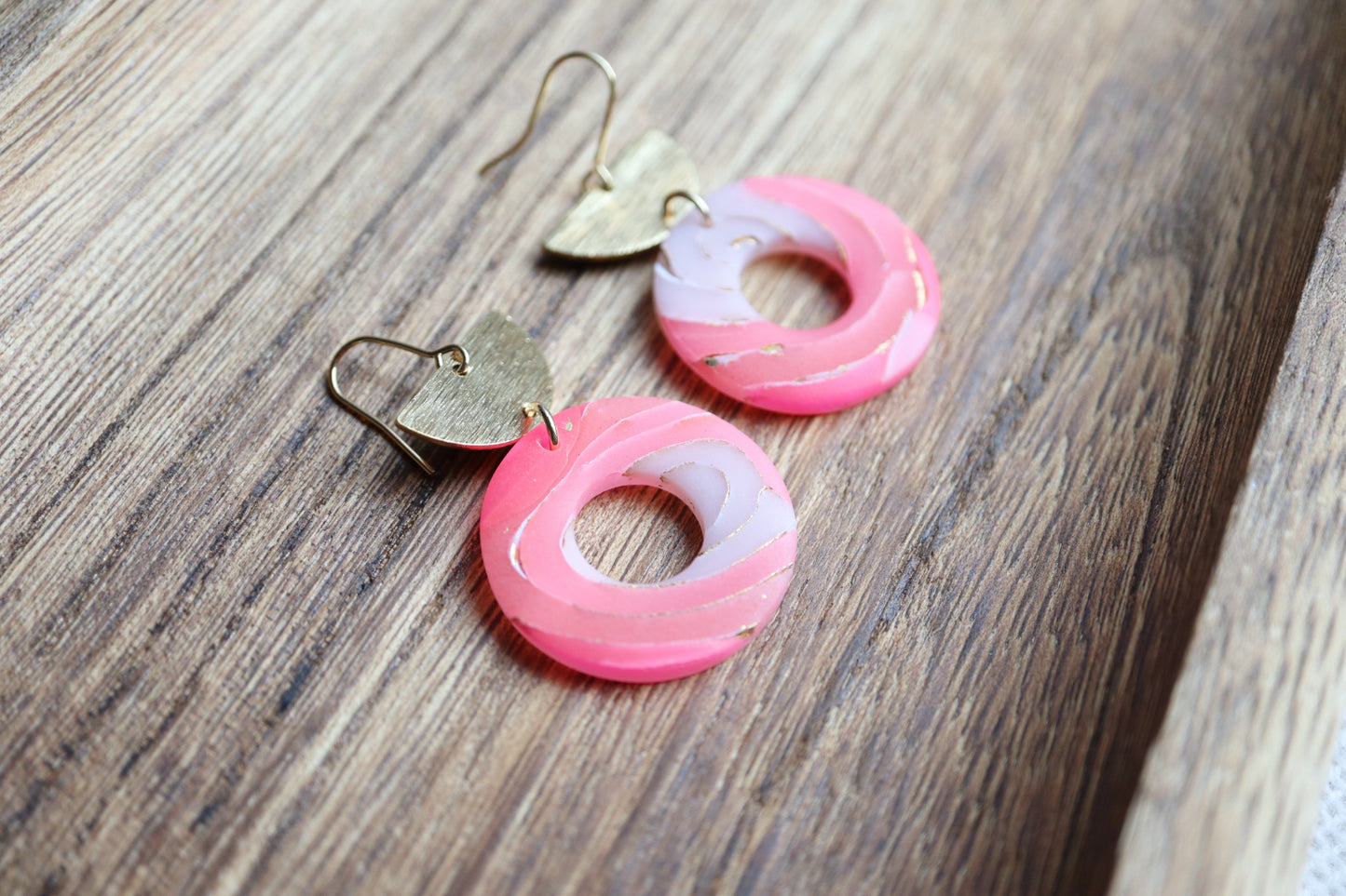 Donut Persian Pink Hooks