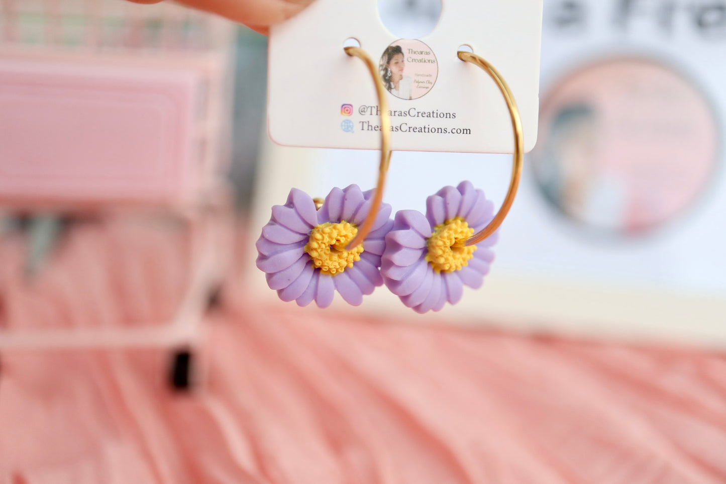 Daisy Gold Hoops