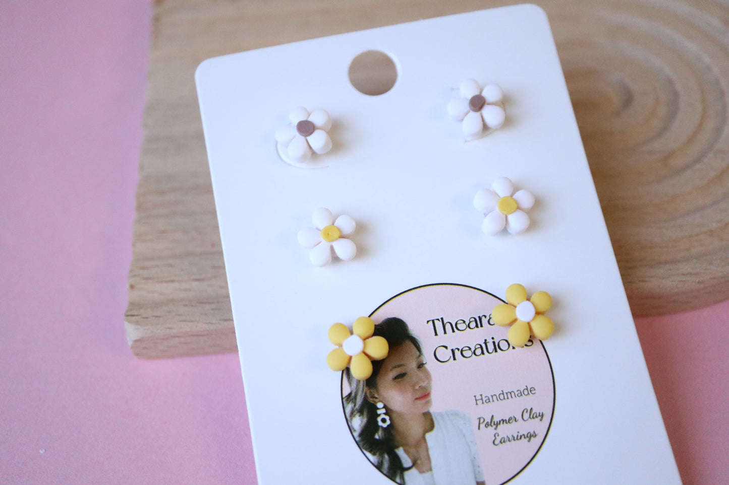 Mini Daisy 🌼 Studs