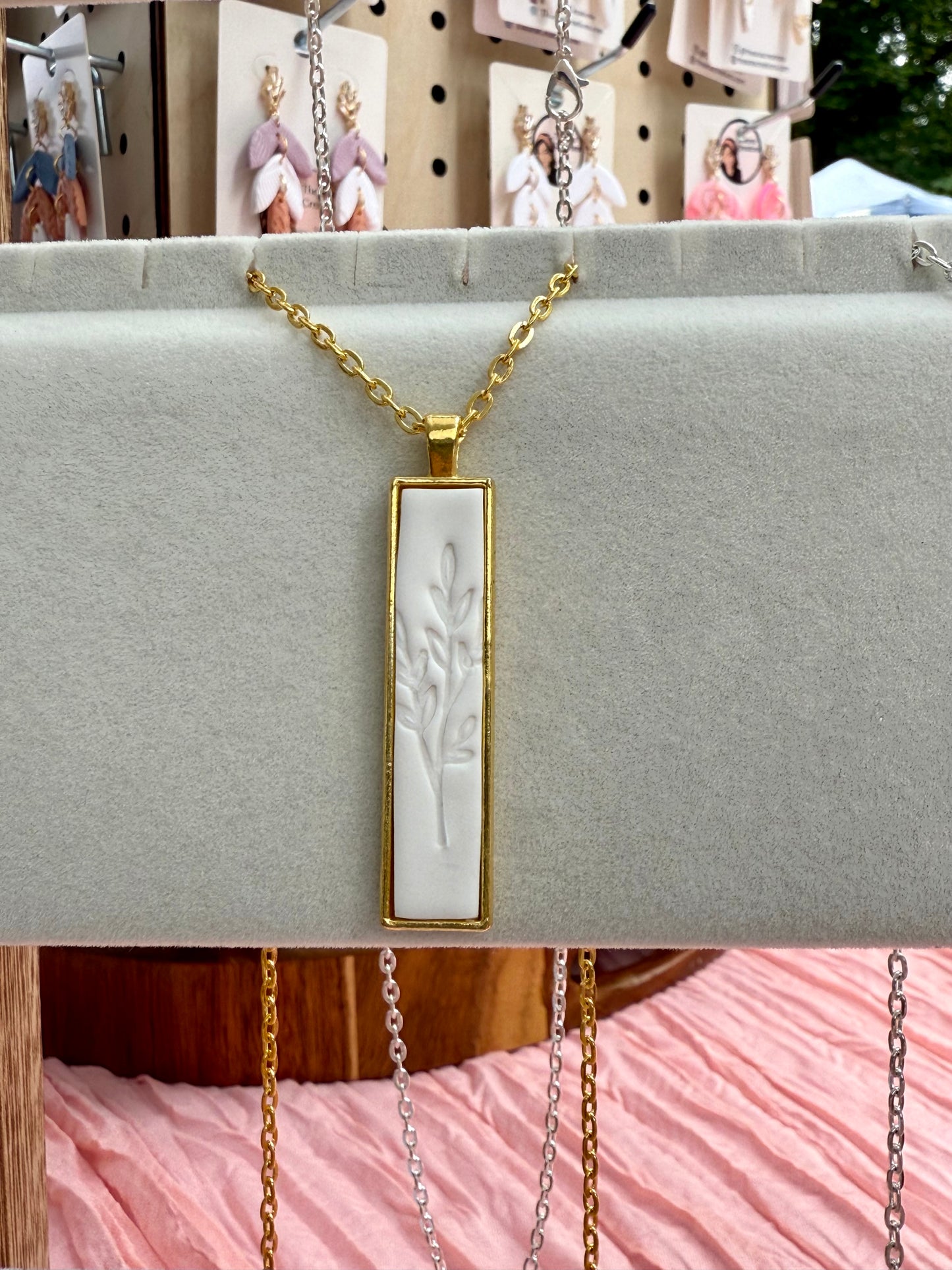 Classic White Bar w/ Print Necklace