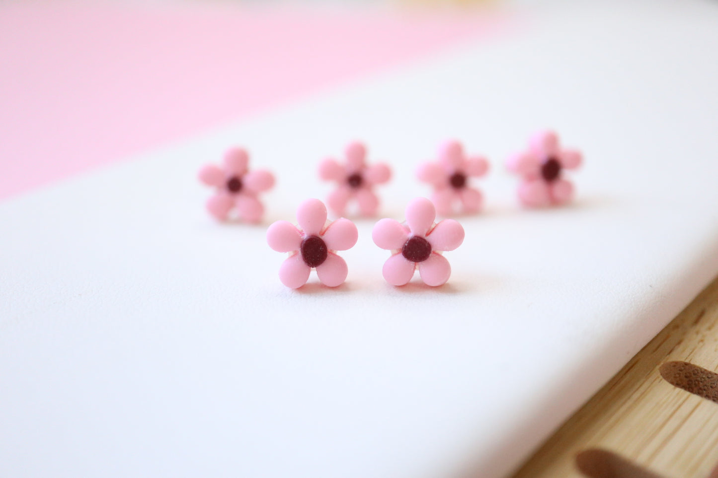 Mini Daisy 🌼 Studs