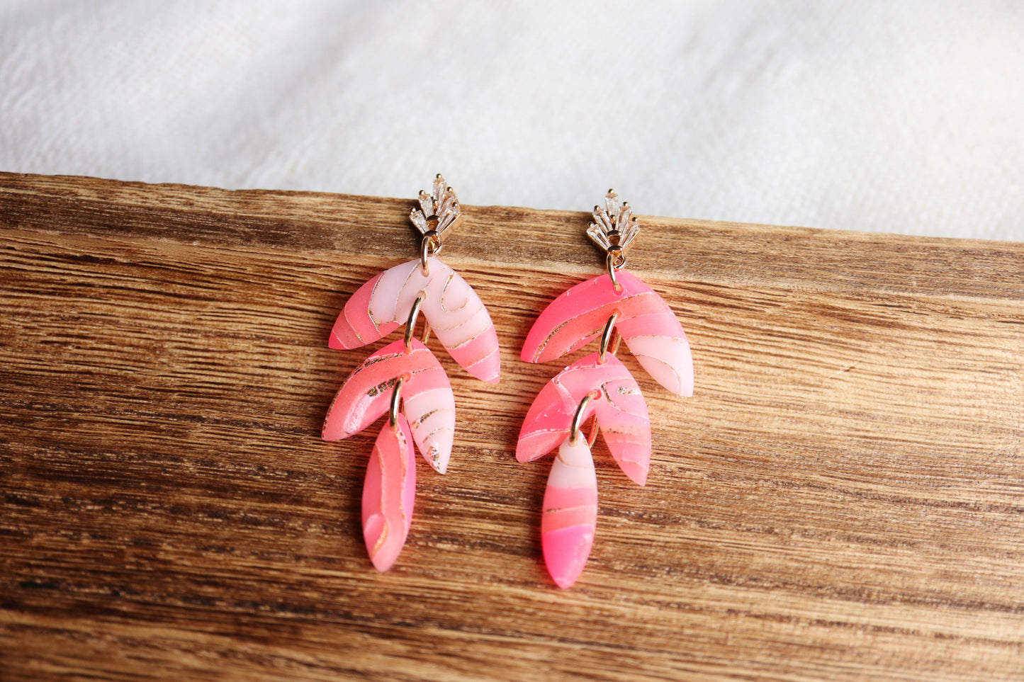 Dream Leafs Persian Pink Earrings