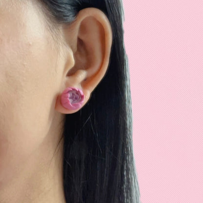 Peony pink studs￼ ￼