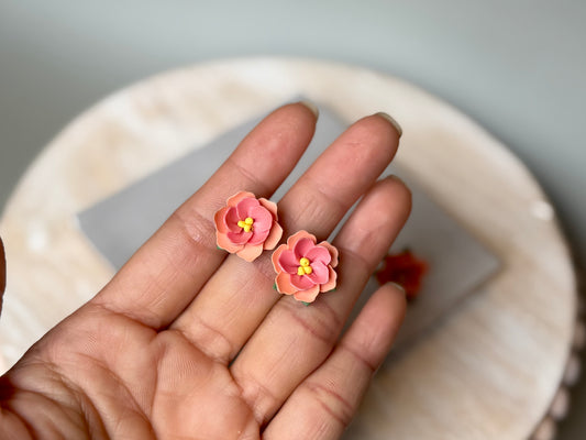 Flower studs