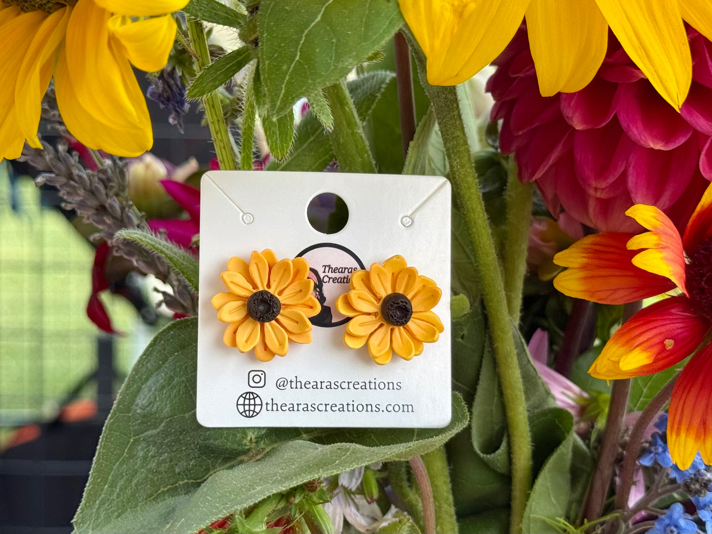 Two layers sunflower studs.