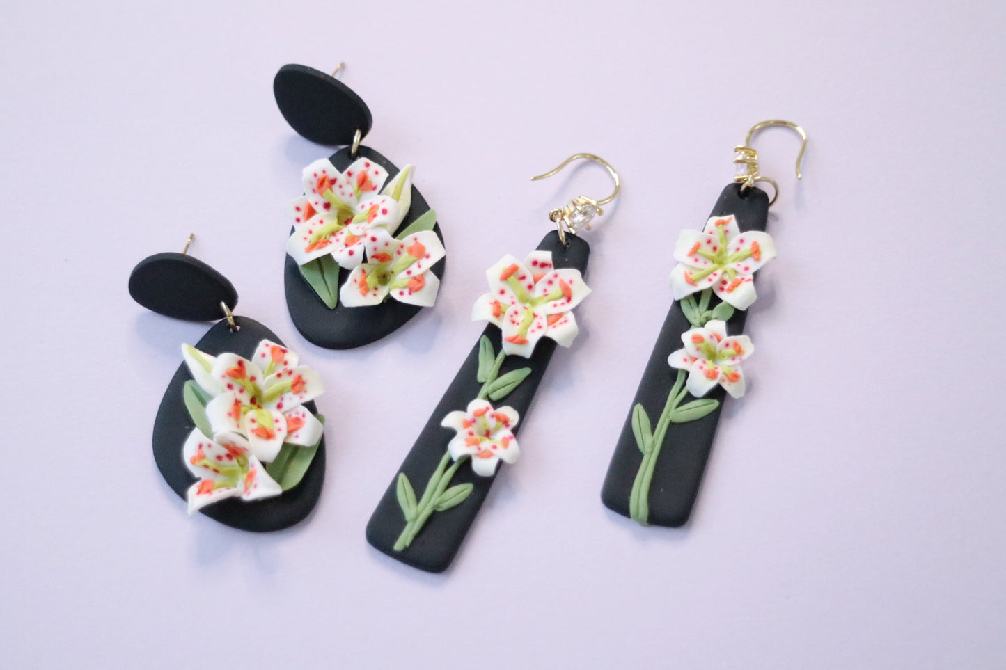 Lilies bouquet earrings￼