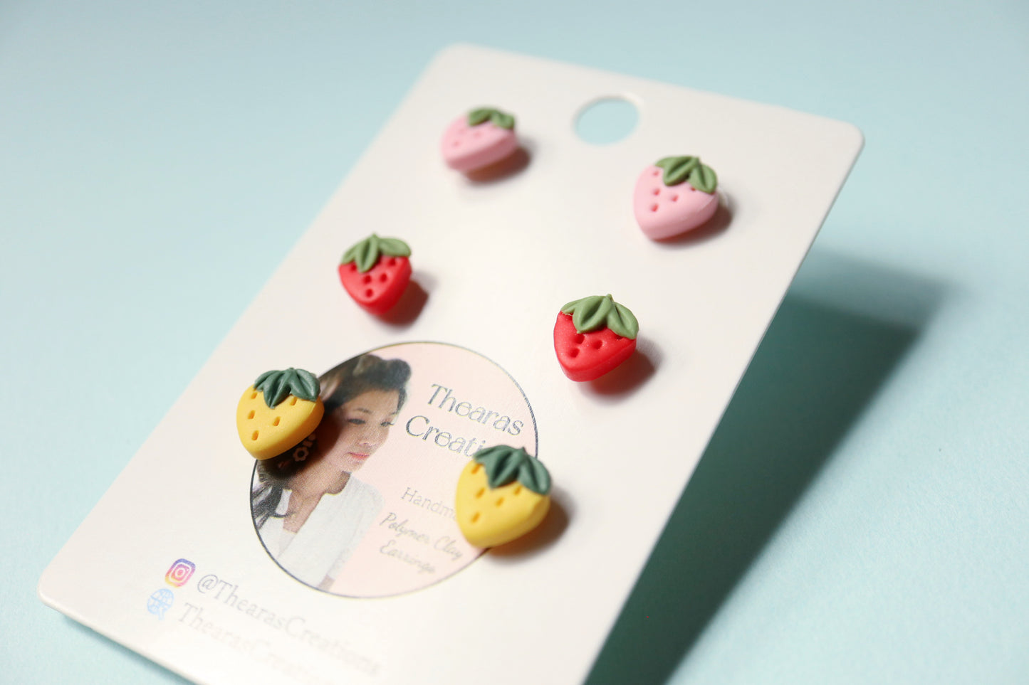 Mini strawberry studs