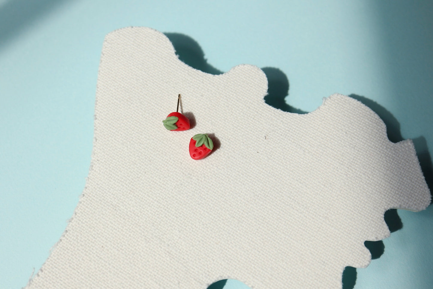 Mini strawberry studs