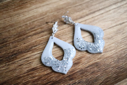 Date night Gray Earrings