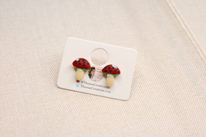Tiny mushroom 🍄 studs