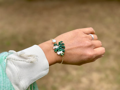 Monstera Earrings & Bracelet Pearl