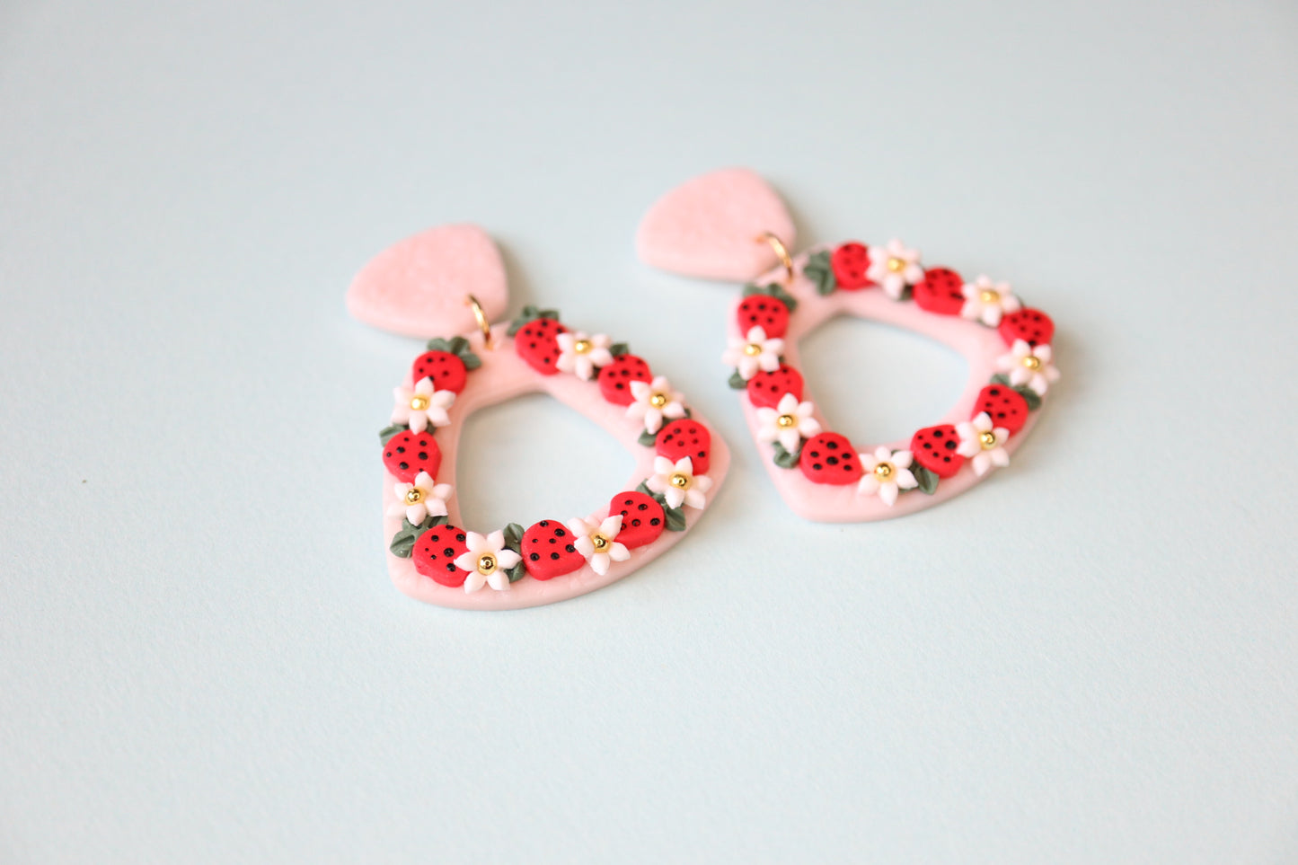 Strawberry 🍓Earrings