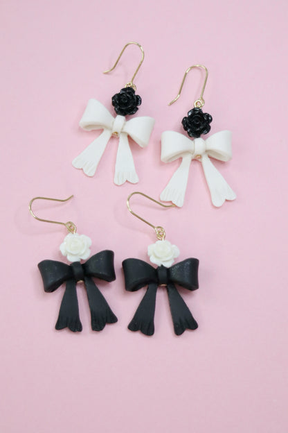 Black and White Bows with Roses