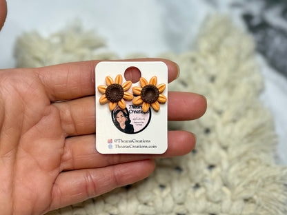 Fall Daisy Studs