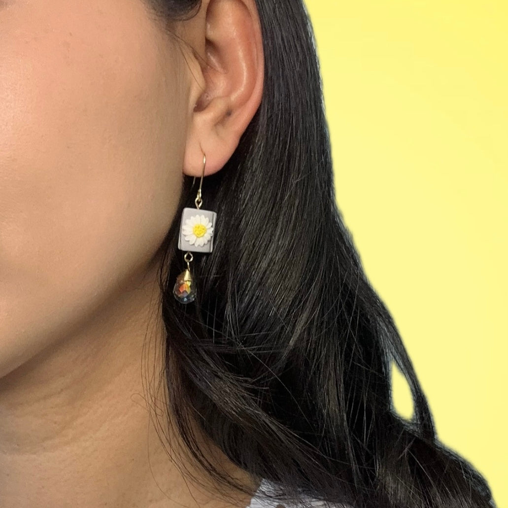 Daisy Book Earrings