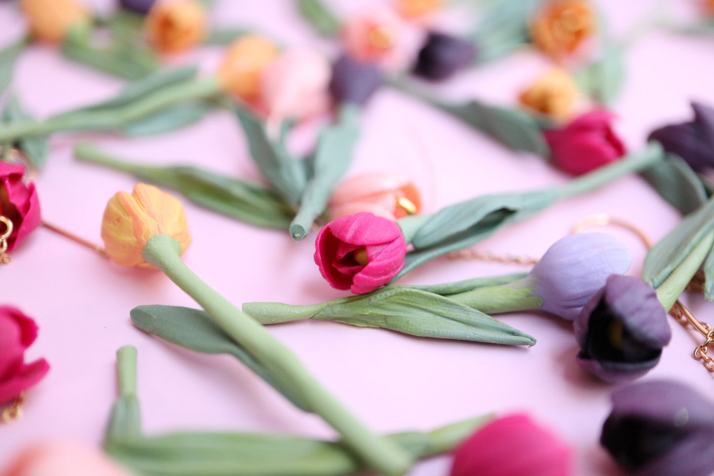 Tulip Fuchsia Link Earrings