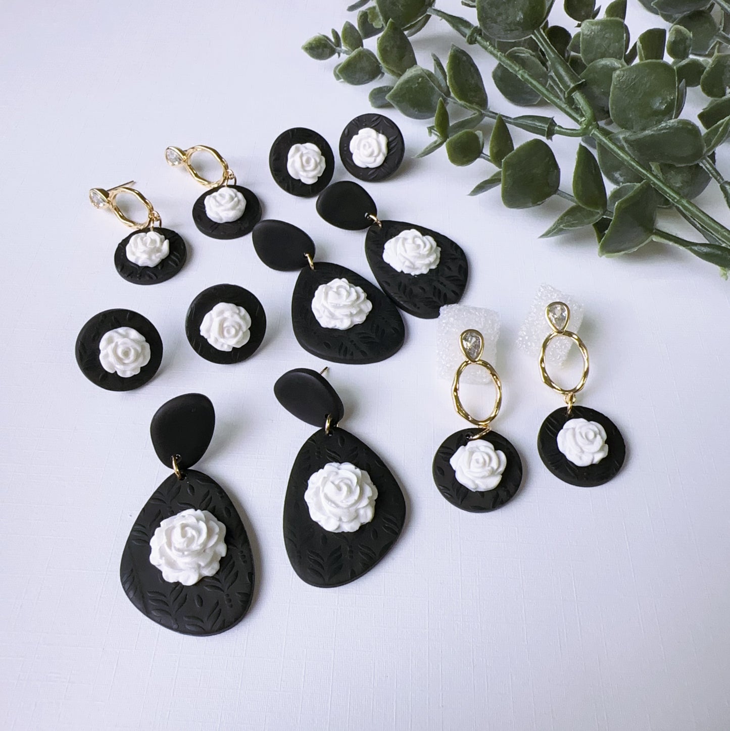 White Rose Black Earrings