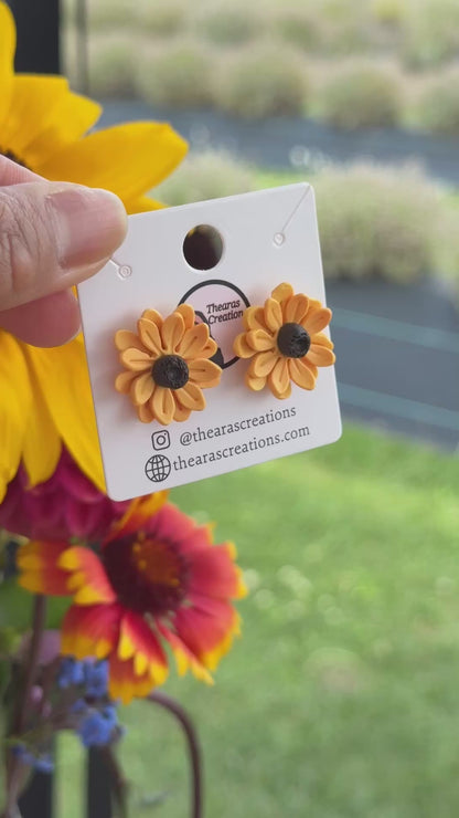 Two layers sunflower studs.